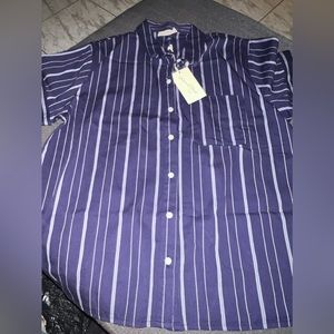 Short sleeve button up